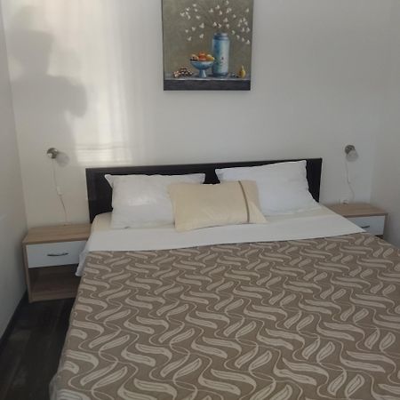 Apartment Tuja Jadrtovac Bagian luar foto