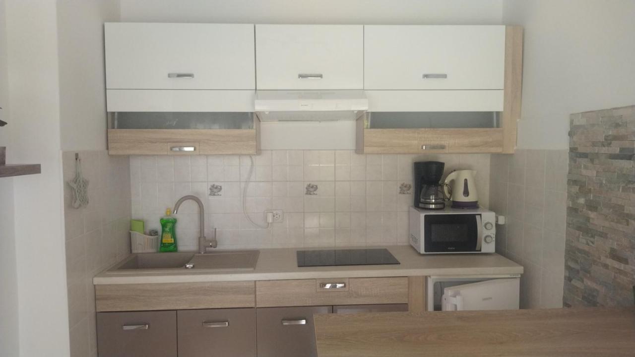 Apartment Tuja Jadrtovac Bagian luar foto