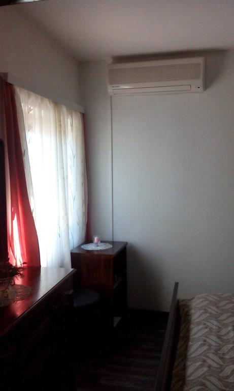 Apartment Tuja Jadrtovac Ruang foto