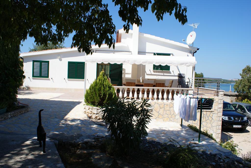 Apartment Tuja Jadrtovac Ruang foto